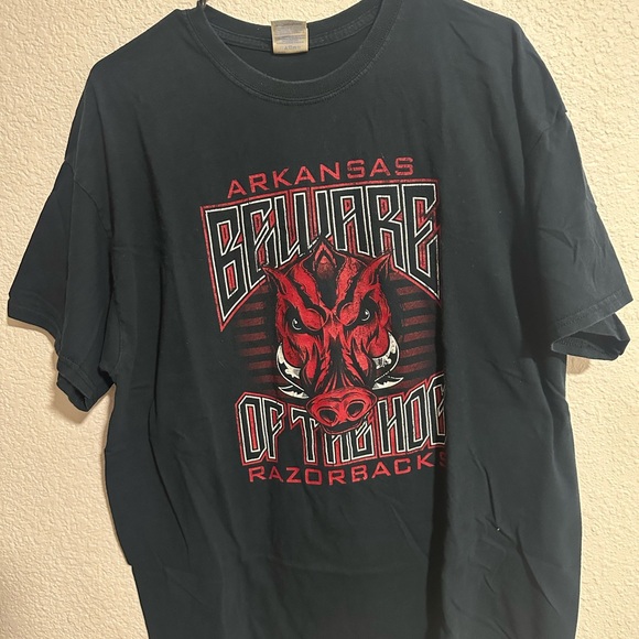 Gildan Other - Arkansas Razorbacks Beware of the‎ Hog Tshirt XL black College Sports